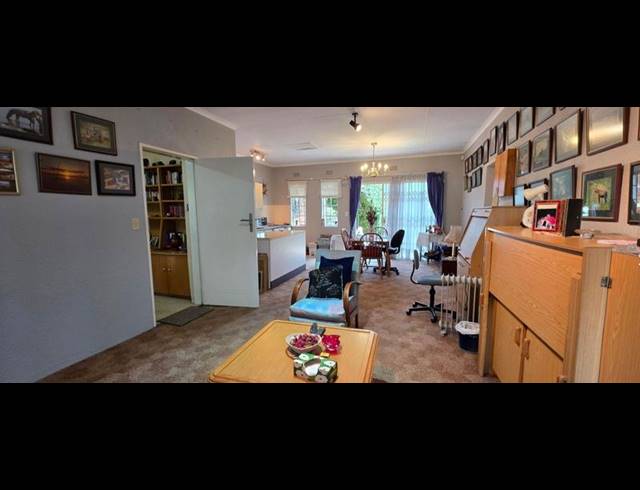 3 BEDROOM HOUSE FOR SALE IN DOWERGLEN